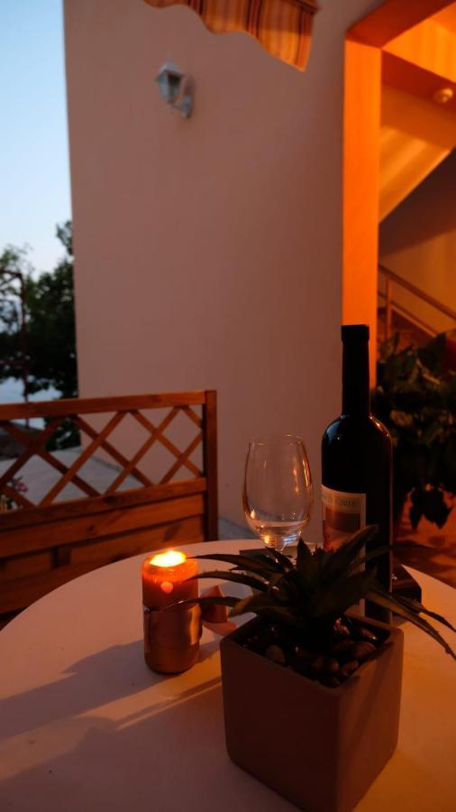 Porat Apartment Starigrad Paklenica Exterior photo